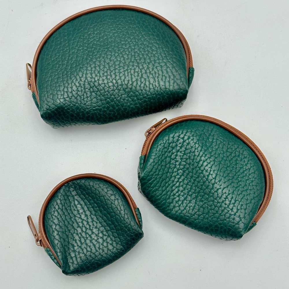 Green Pebbled Faux Leather Coin Accessory Purse Pouch Set Zip Cosmetics Bag